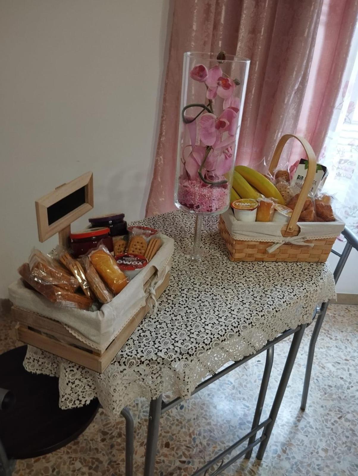 The Family House Otel Livorno Dış mekan fotoğraf